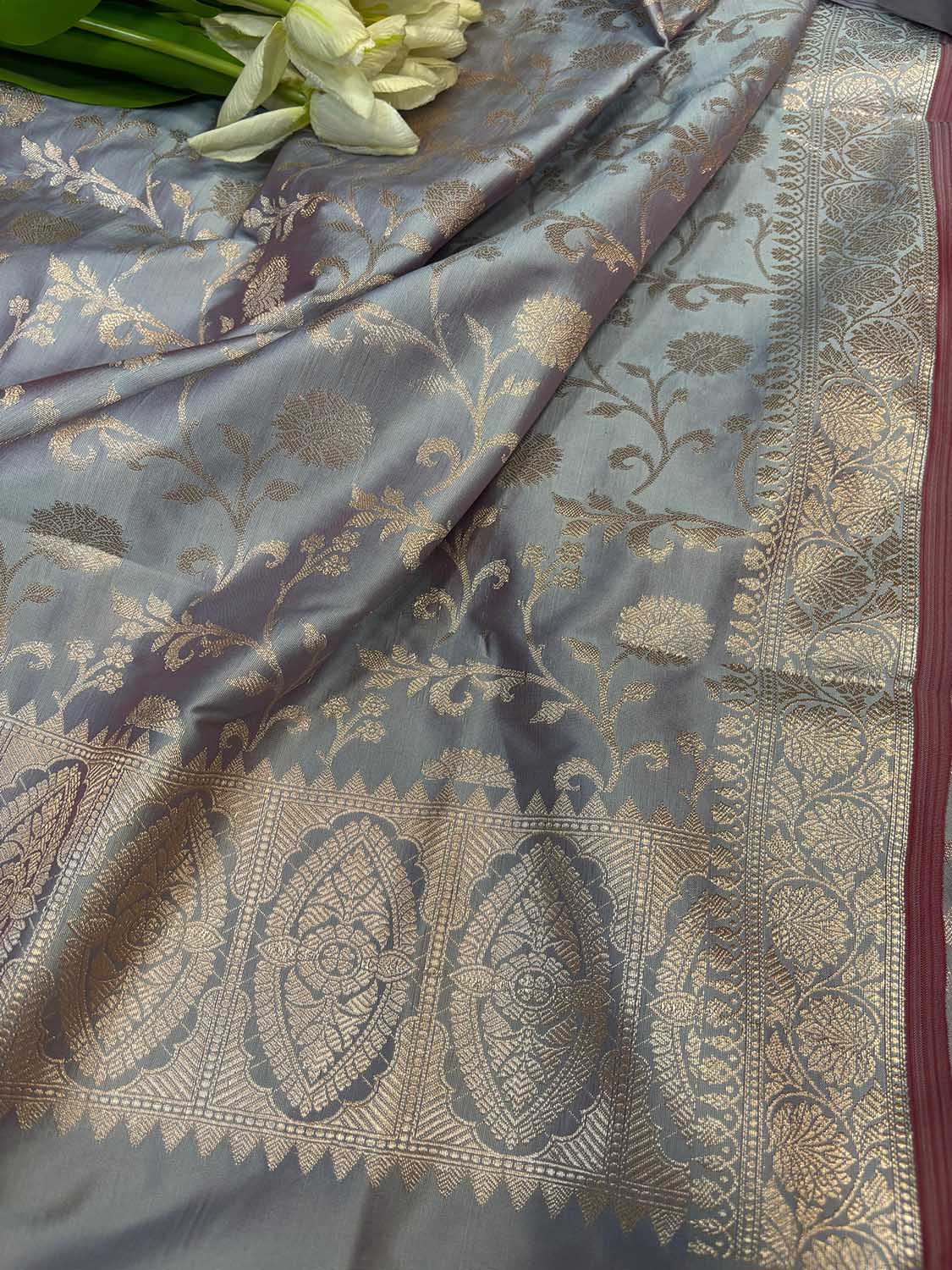 Elegant Grey Banarasi Silk Suit Set - Luxurion World