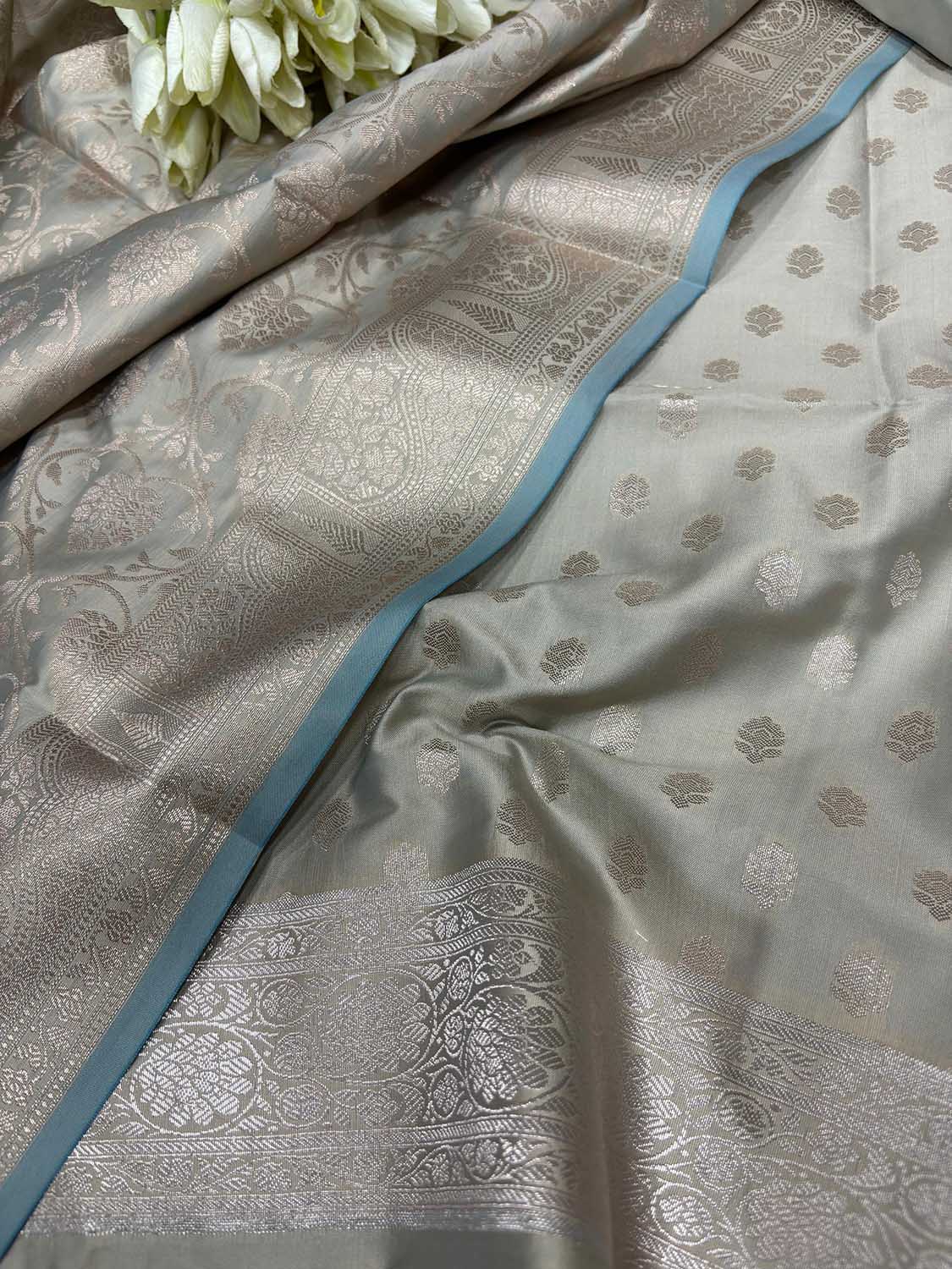 Pastel Banarasi Silk Suit Set - Elegant and Timeless - Luxurion World