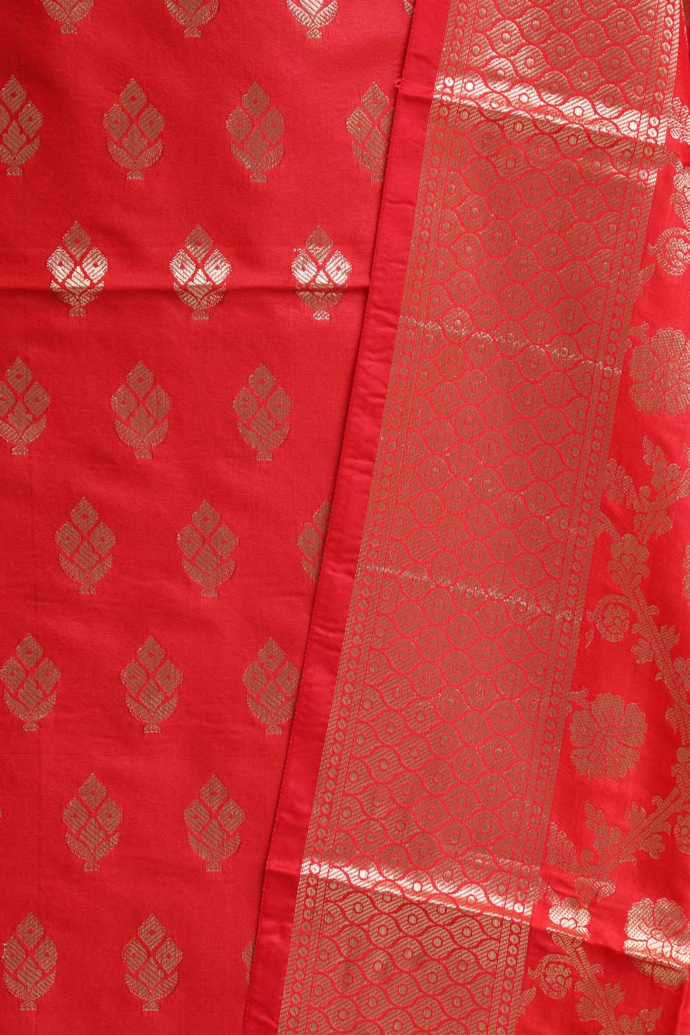 Stunning Red Banarasi Silk Three Piece Unstitched Suit Set - Luxurion World