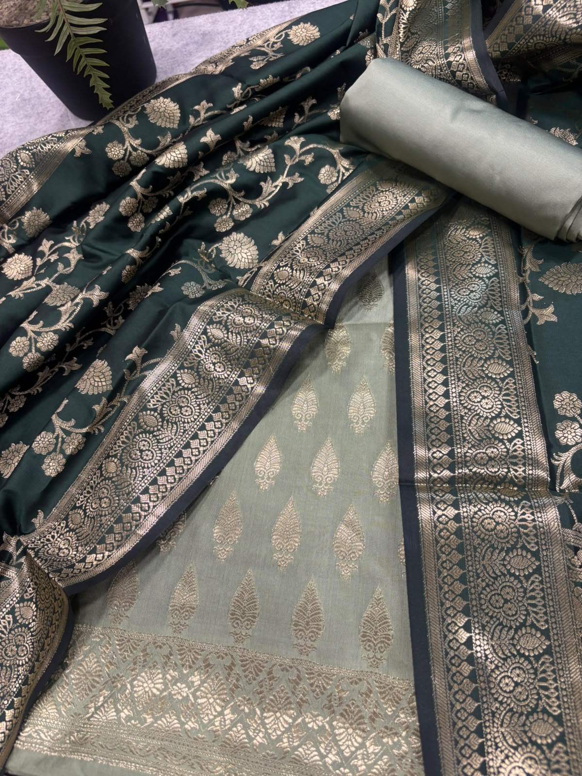IS4B1GF226071302 Grey Banarasi Silk Three Piece Unstitched Suit Set