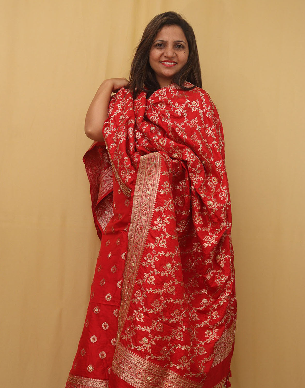 Red Banarasi Handloom Pure Katan Silk Three Piece Unstitched Suit Set - Luxurion World