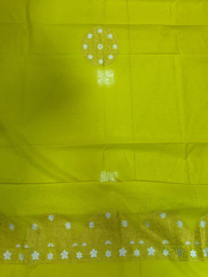 Green Banarasi Premium Cotton Three Piece Unstitched Sona Roopa Flower Design Suit Set - Luxurion World