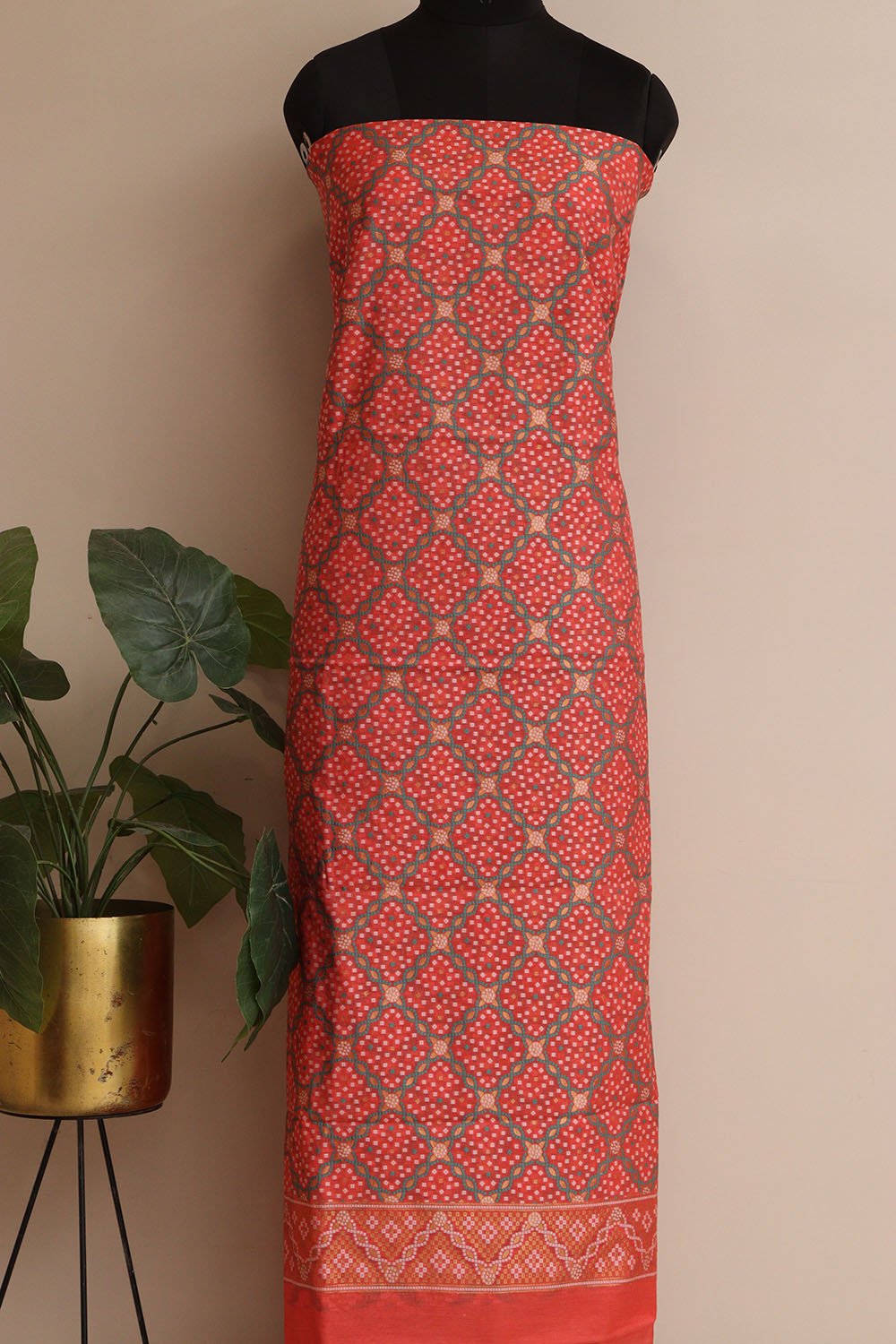 Pink Banarasi Cotton Silk Three Piece Unstitched Suit Set - Luxurion World