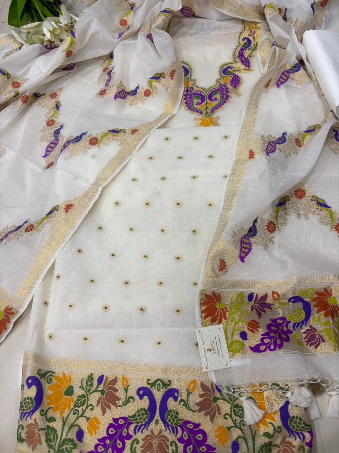 Dyeable Pure Cotton Banarasi Handloom Meenakari Unstitched Three Piece Suit Set - Luxurion World