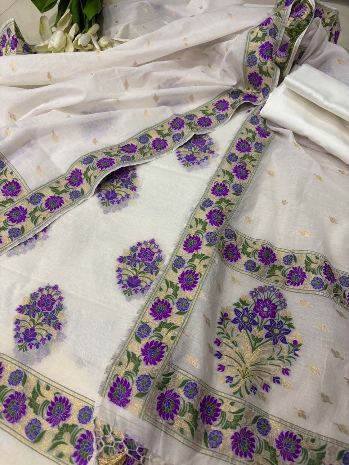 Dyeable Pure Cotton Banarasi Handloom Meenakari Unstitched Three Piece Suit Set - Luxurion World