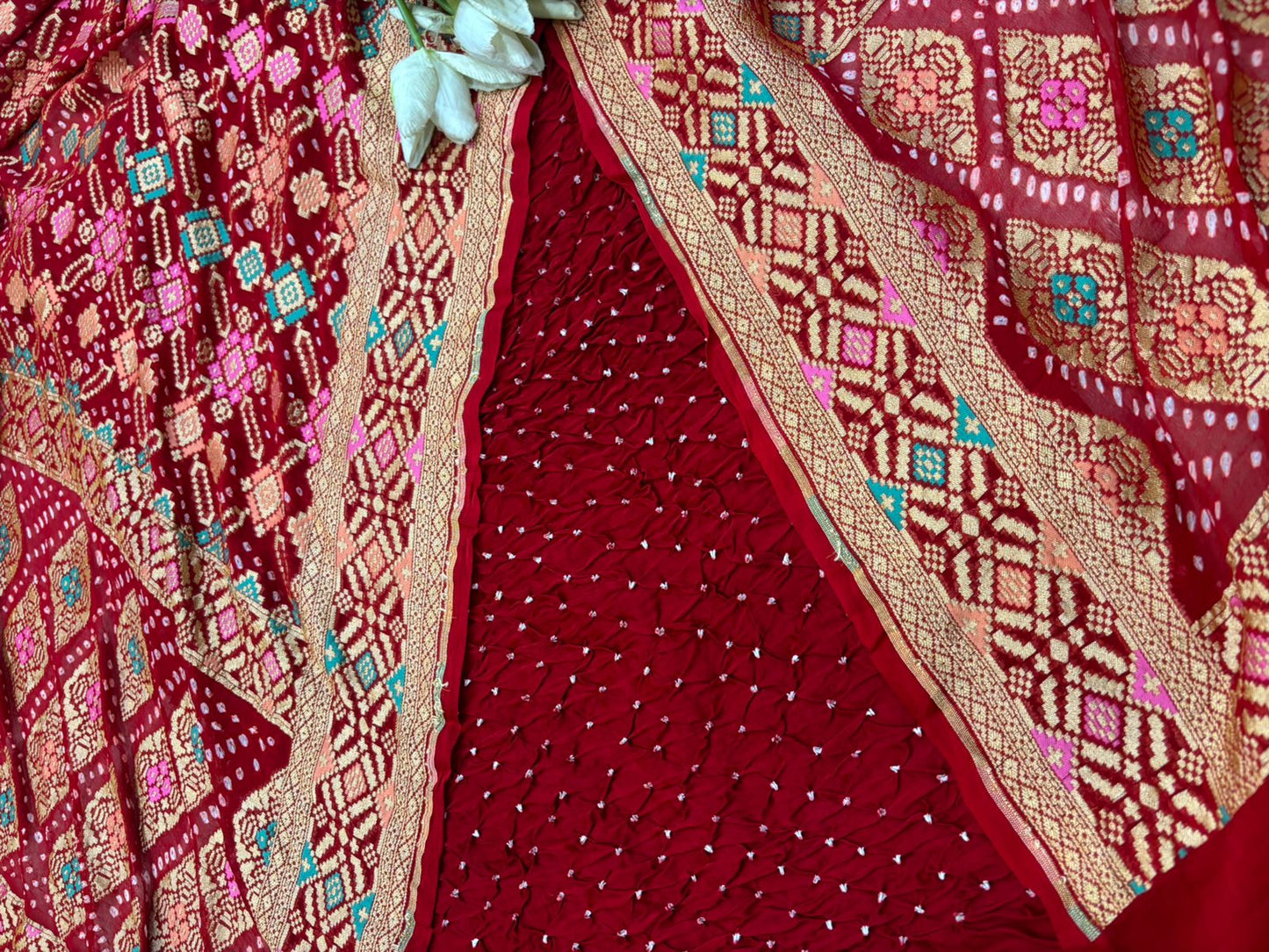 Red Bandhani Modal Silk Suit With Bandhani Pure Georgette Dupatta - Luxurion World