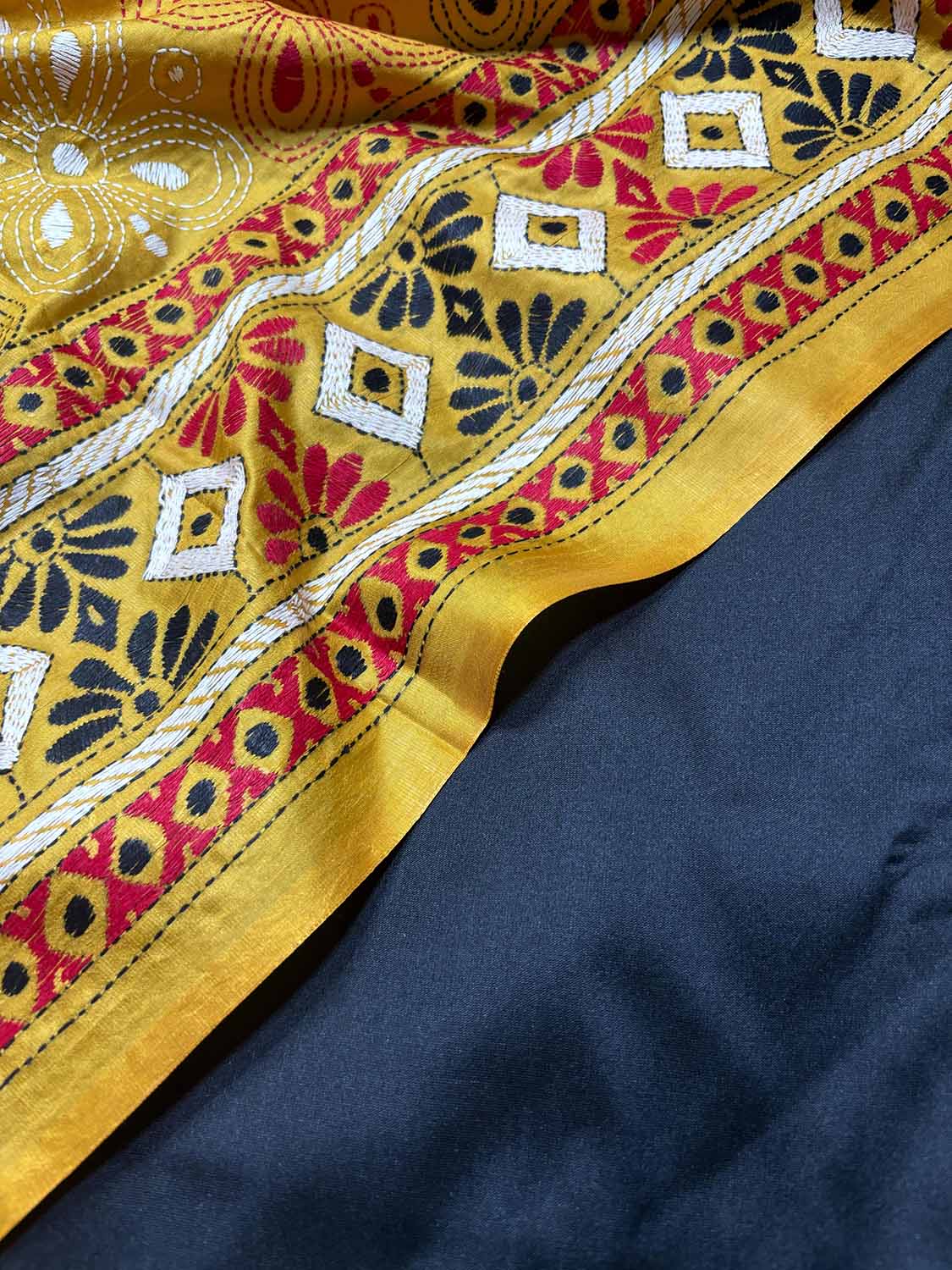 Black Plain Silk Suit With Yellow Hand Embroidered Flower Design Kantha Pure Silk Dupatta - Luxurion World