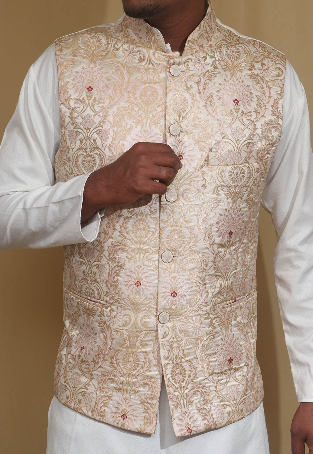 Off White Handloom Banarasi Kimkhwab Nehru Jacket - Luxurion World