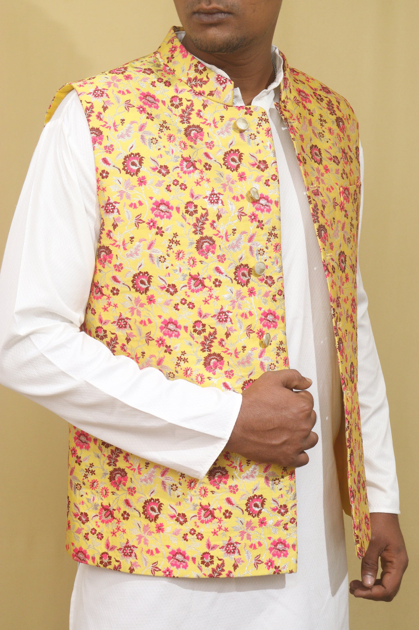 Exquisite Yellow Banarasi Silk Meenakari Floral Jacket: A Captivating Masterpiece - Luxurion World