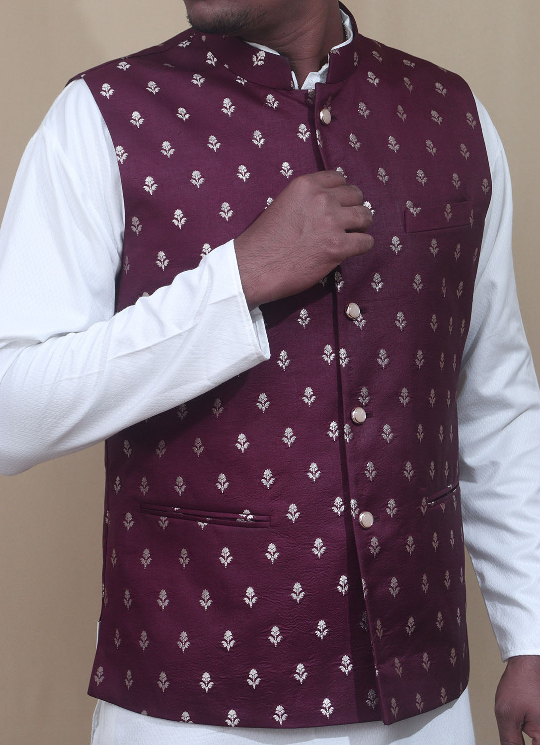 Elegant Maroon Banarasi Silk Jacket: A Timeless Fashion Statement - Luxurion World