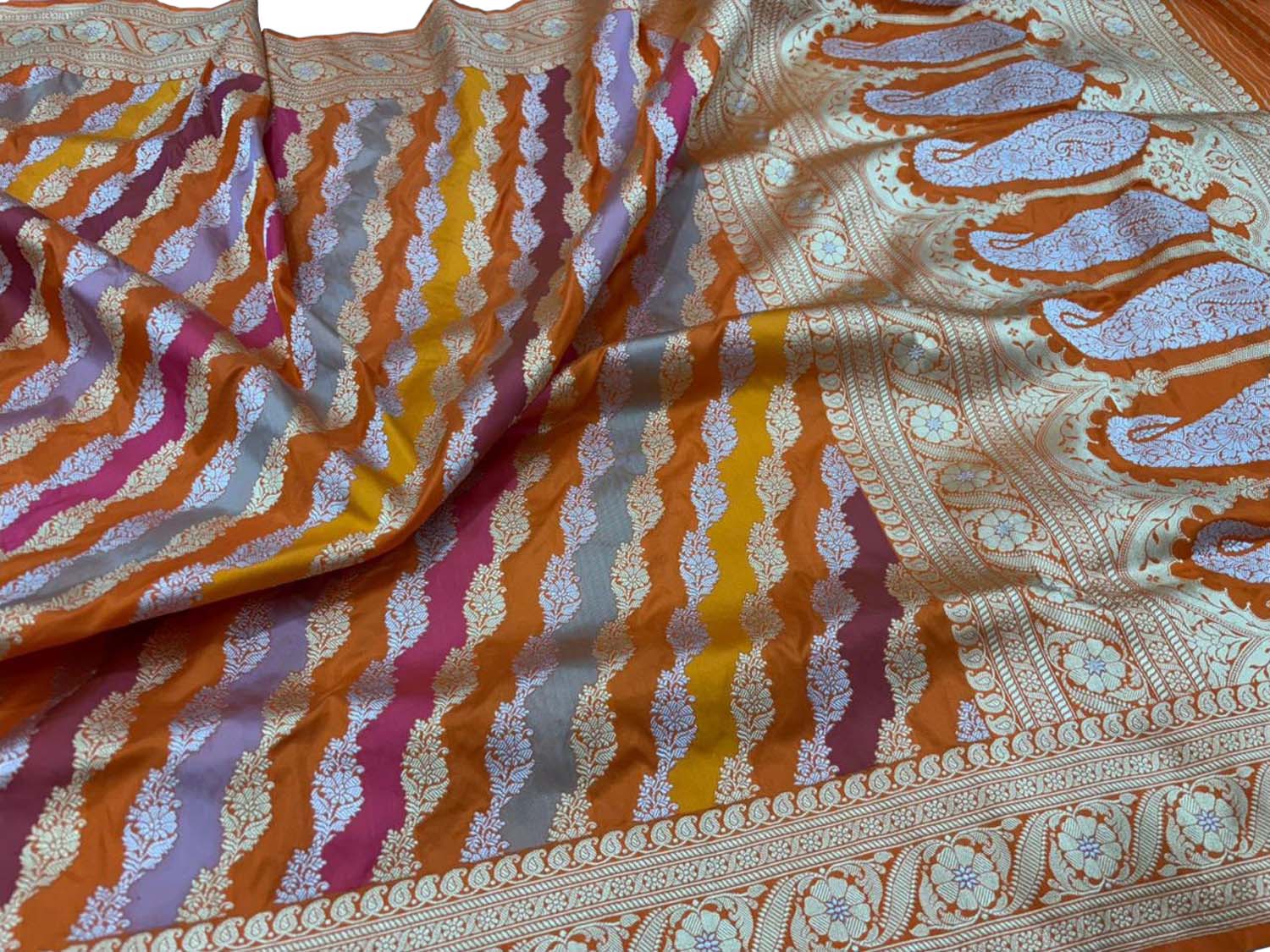 Multicolor Banarasi Katan Silk Saree Rangkat Bridal Handloom