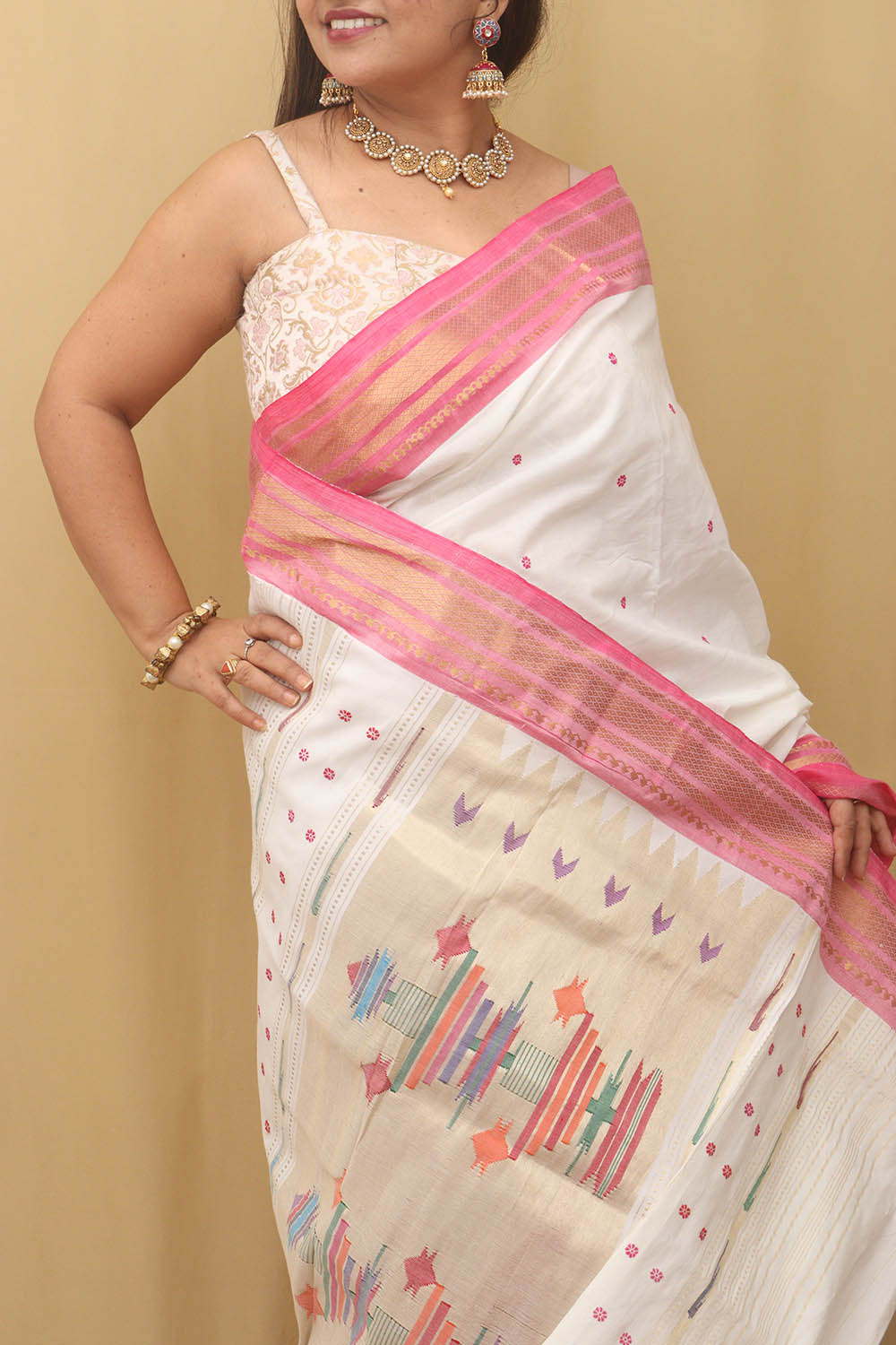 Off White Handloom Paithani Pure Cotton Saree - Luxurion World