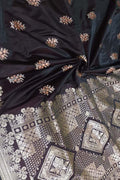 Exquisite Black Banarasi Silk Saree: Timeless Elegance - Luxurion World