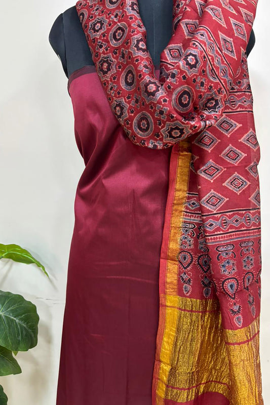 Red Ajrakh Block Printed Chanderi Silk Tissue Border Dupatta - Luxurion World