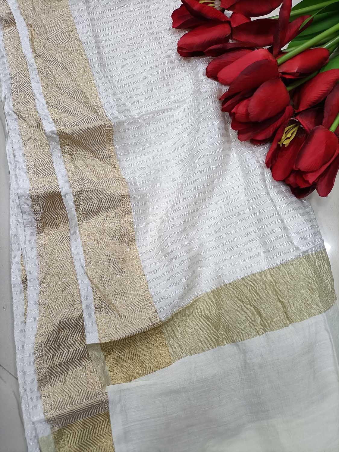 Dyeable Handloom Banarasi Pure Moonga Silk Stripe Design Dupatta - Luxurion World- Crafted Heirlooms