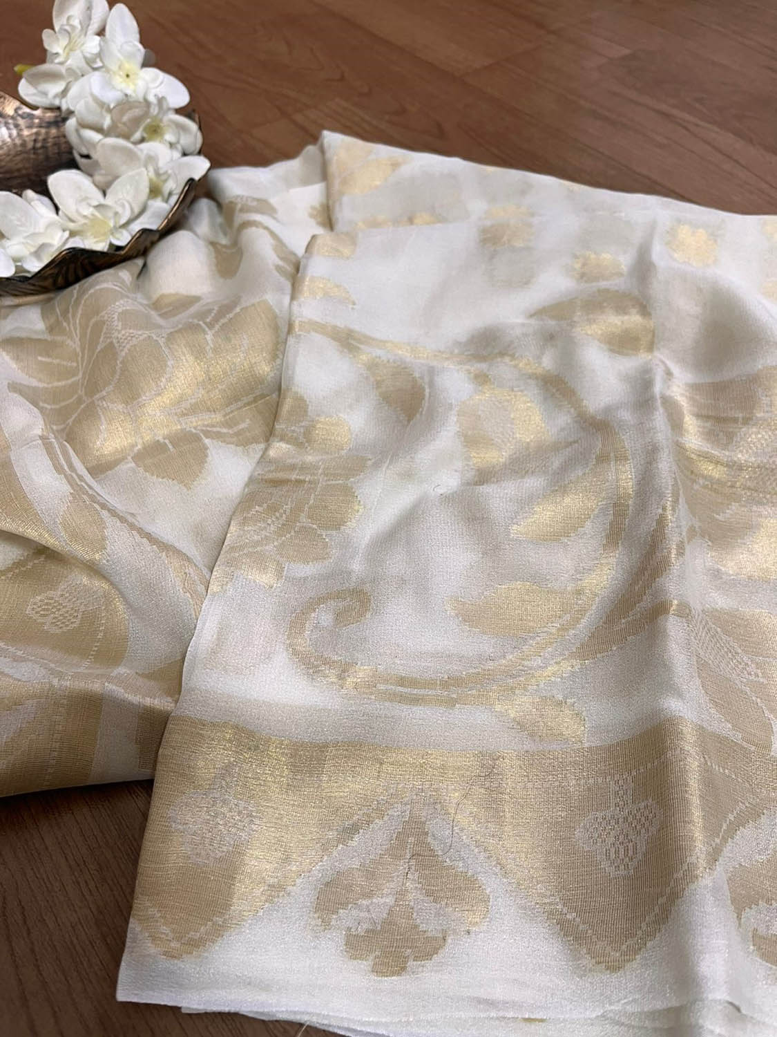 Colorful Banarasi Chiffon Dupatta - Dyeable Handloom Design - Luxurion World