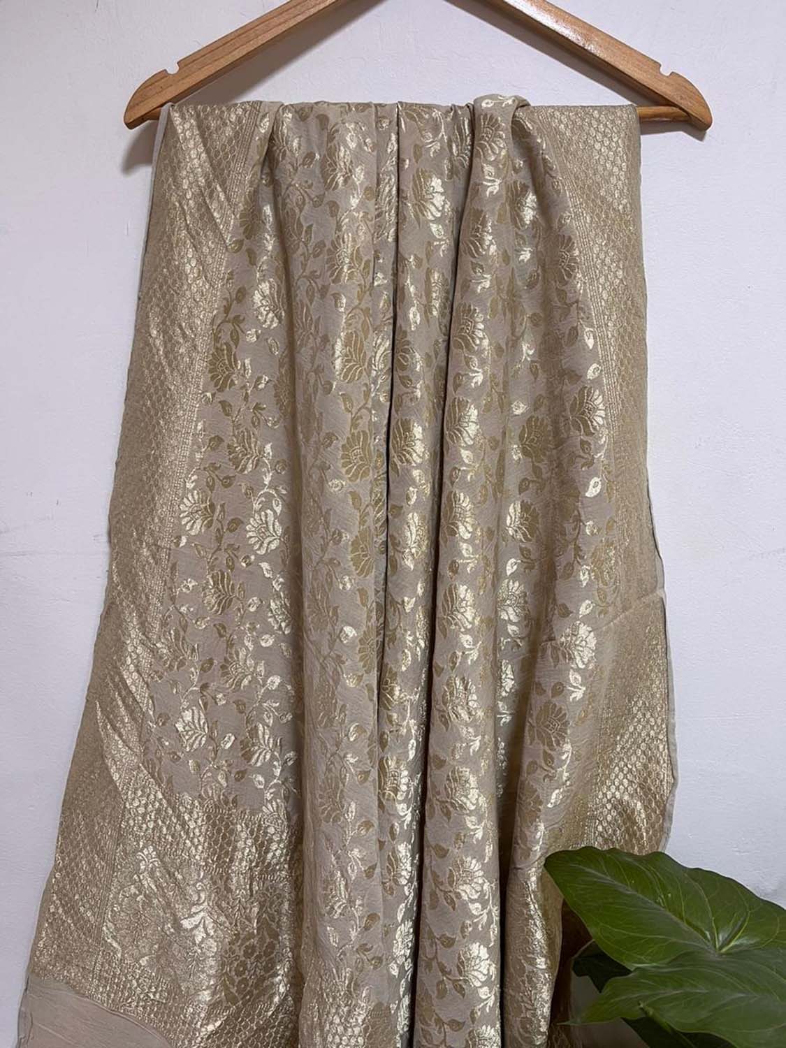 Vibrant Dyeable Banarasi Handloom Moonga Georgette Dupatta - Luxurion World