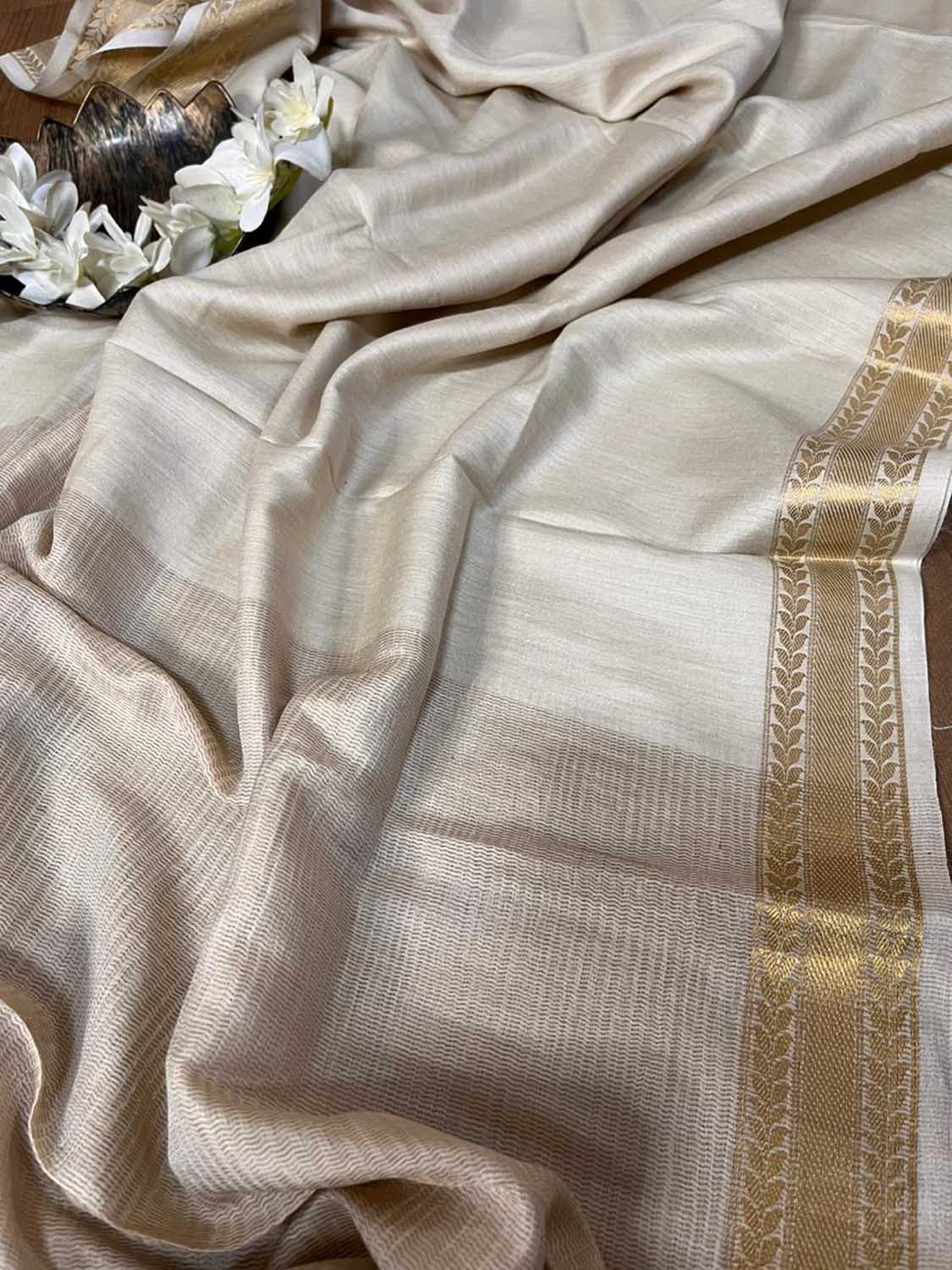 Vibrant Dyeable Banarasi Handloom Moonga Silk Dupatta - Luxurion World