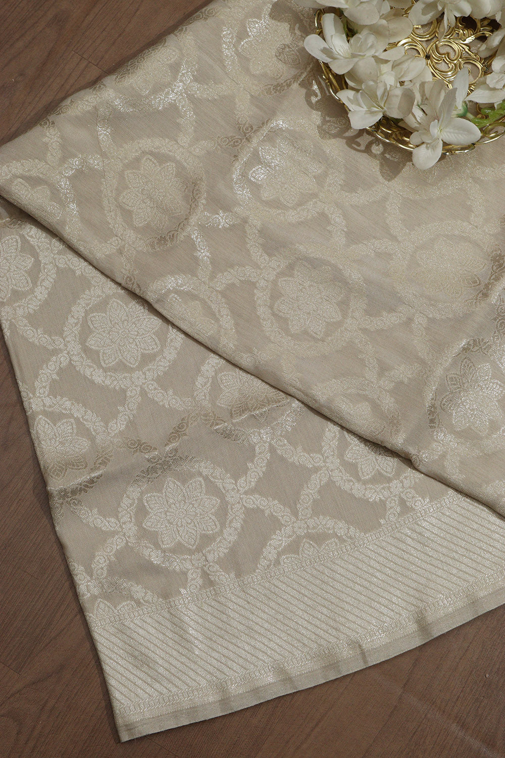 Dyeable Banarasi Handloom Pure Moonga Silk Dupatta - Luxurion World