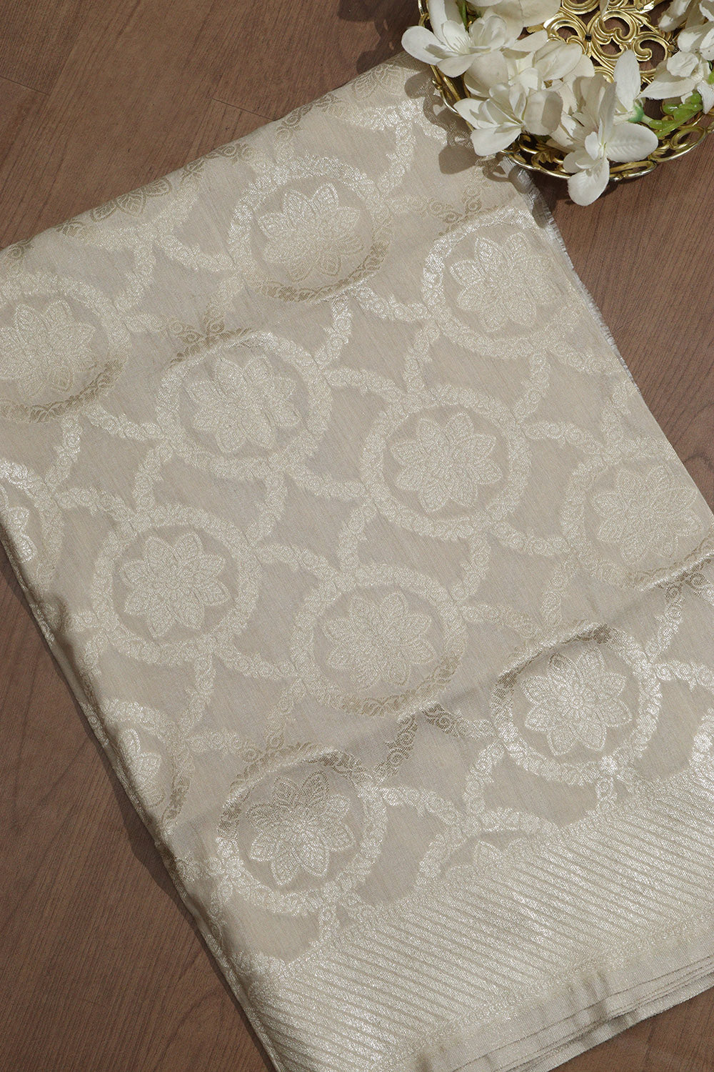 Dyeable Banarasi Handloom Pure Moonga Silk Dupatta - Luxurion World