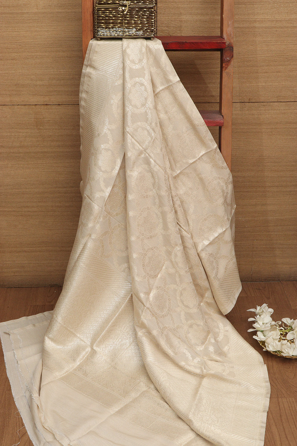 Dyeable Banarasi Handloom Pure Moonga Silk Dupatta - Luxurion World