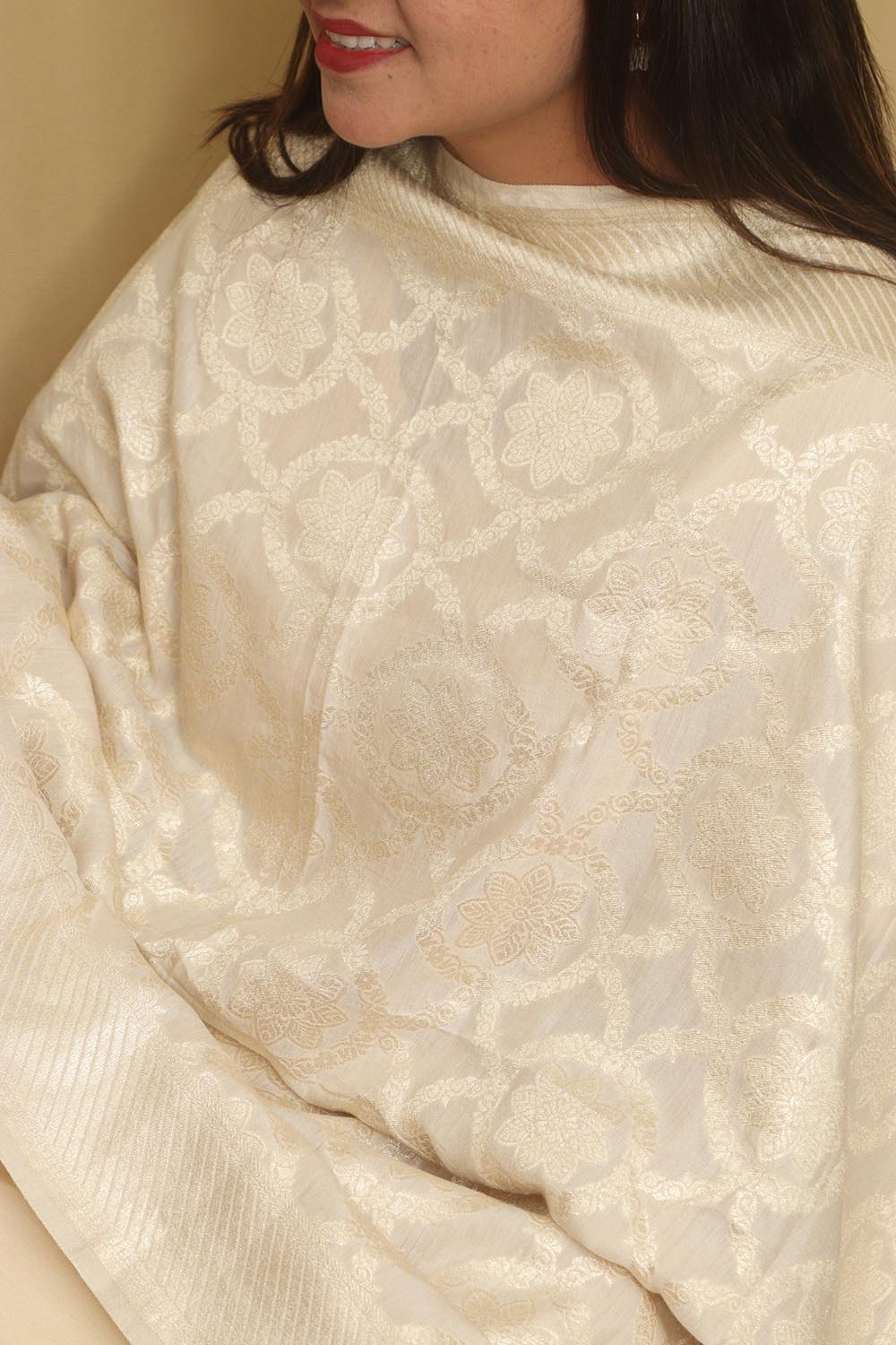 Dyeable Banarasi Handloom Pure Moonga Silk Dupatta - Luxurion World