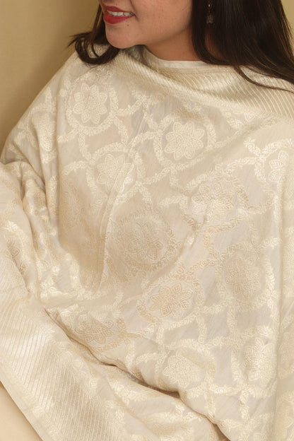 Dyeable Banarasi Handloom Pure Moonga Silk Dupatta - Luxurion World