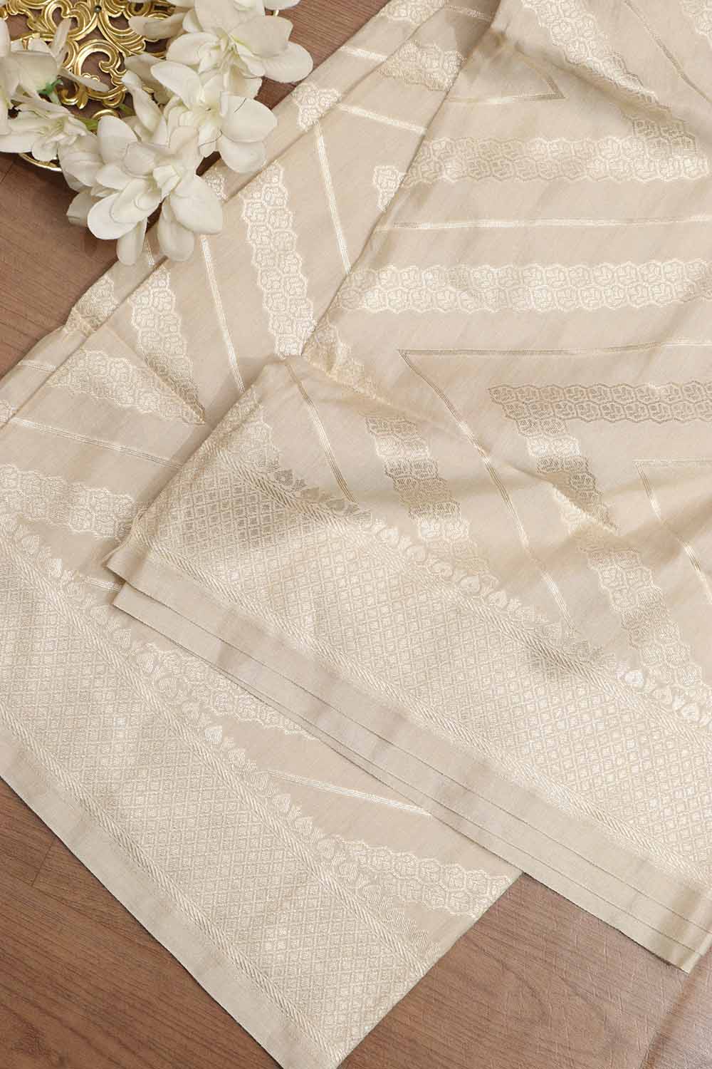 Vibrant Dyeable Banarasi Handloom Pure Moonga Silk Dupatta - Luxurion World- Crafted Heirlooms