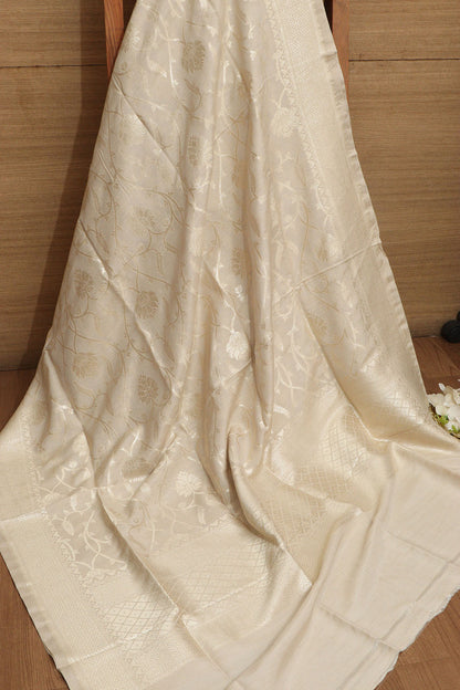 Vibrant Dyeable Banarasi Handloom Pure Moonga Silk Dupatta - Luxurion World