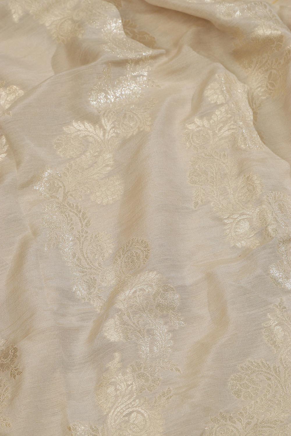 Vibrant Dyeable Banarasi Handloom Pure Moonga Silk Dupatta - Luxurion World