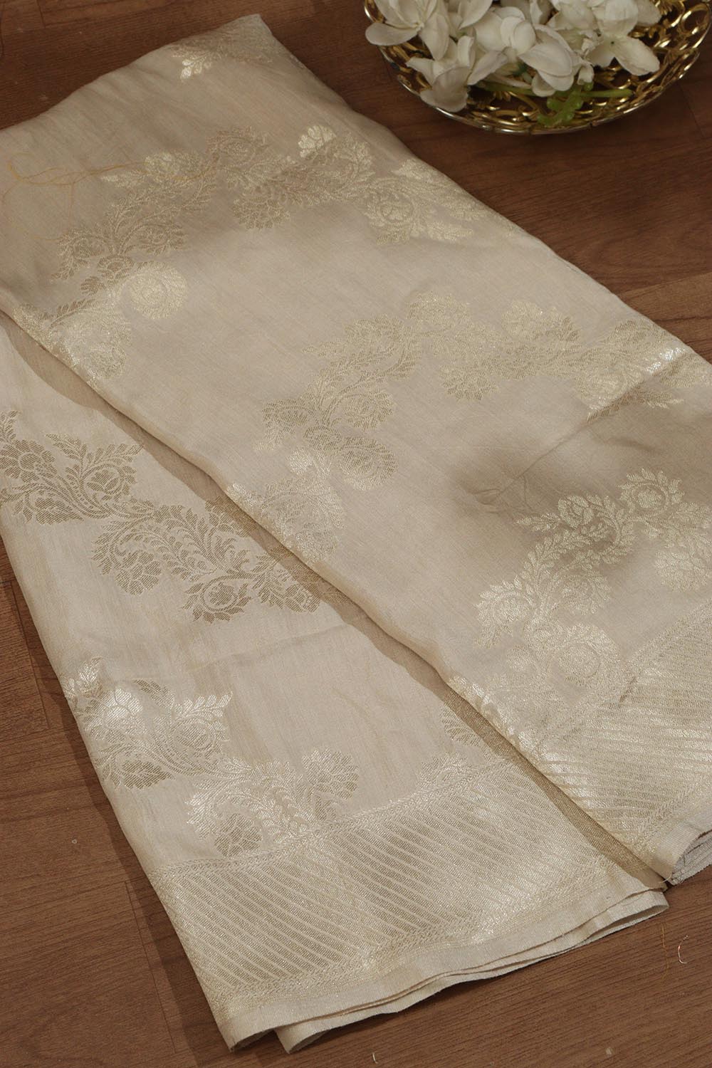 Vibrant Dyeable Banarasi Handloom Pure Moonga Silk Dupatta - Luxurion World