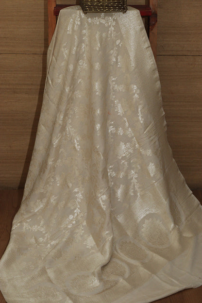 Vibrant Dyeable Banarasi Handloom Pure Moonga Silk Dupatta - Luxurion World