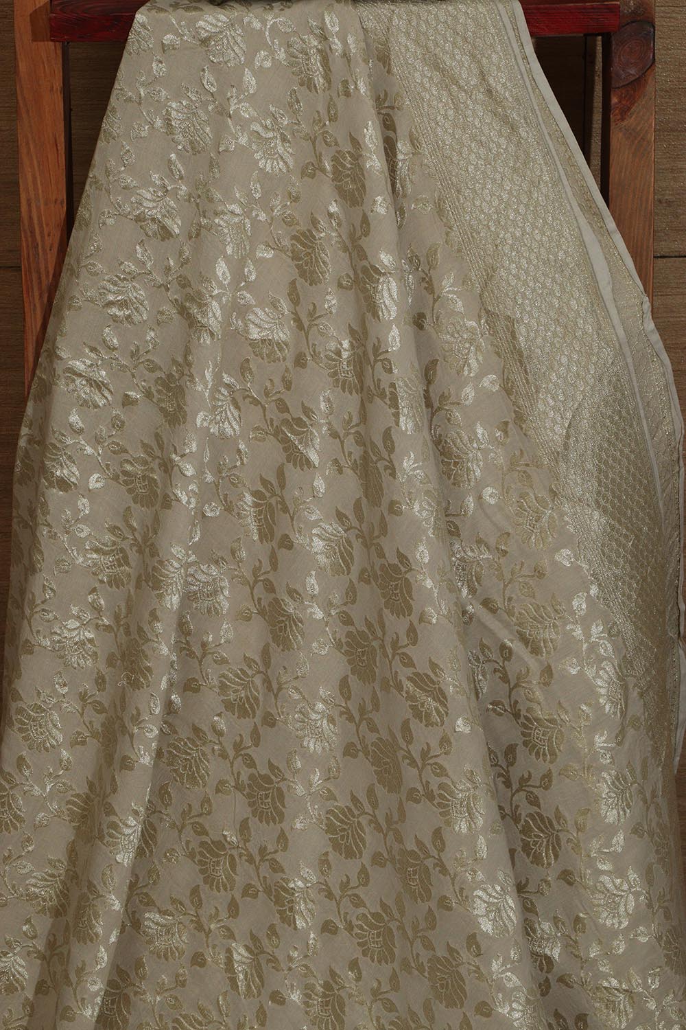 Vibrant Dyeable Banarasi Handloom Pure Moonga Silk Dupatta - Luxurion World- Crafted Heirlooms