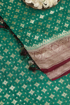 Exquisite Green Banarasi Handloom Pure Georgette Dupatta - Luxurion World- Crafted Heirlooms