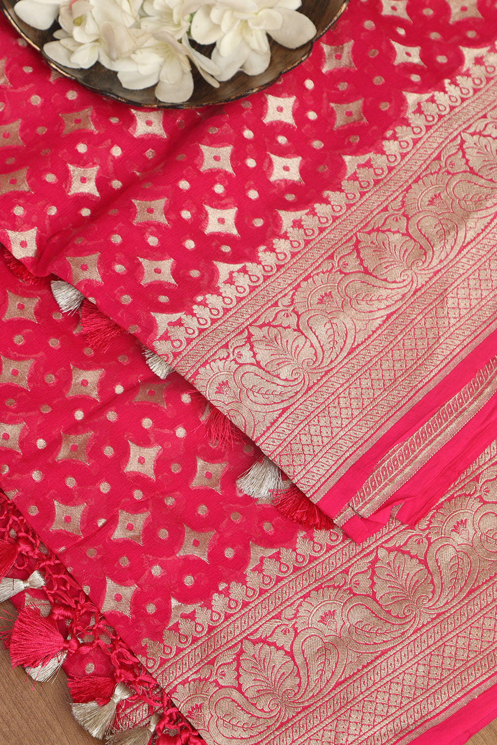 Exquisite Pink Banarasi Handloom Pure Georgette Dupatta - Luxurion World- Crafted Heirlooms