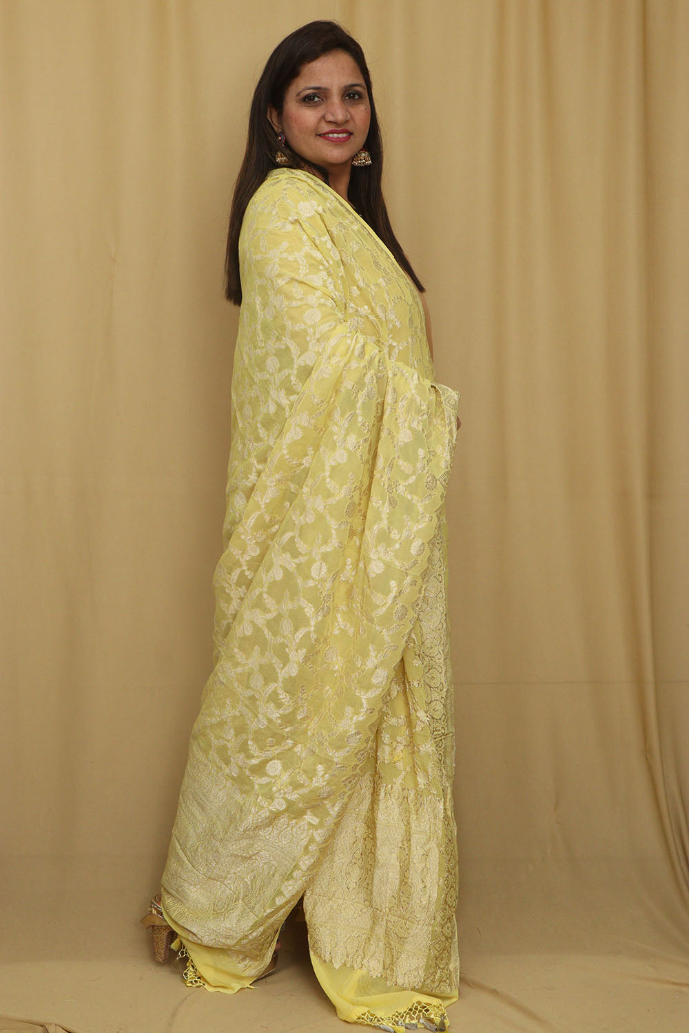 Yellow Banarasi Handloom Pure Georgette Dupatta - Luxurion World- Crafted Heirlooms