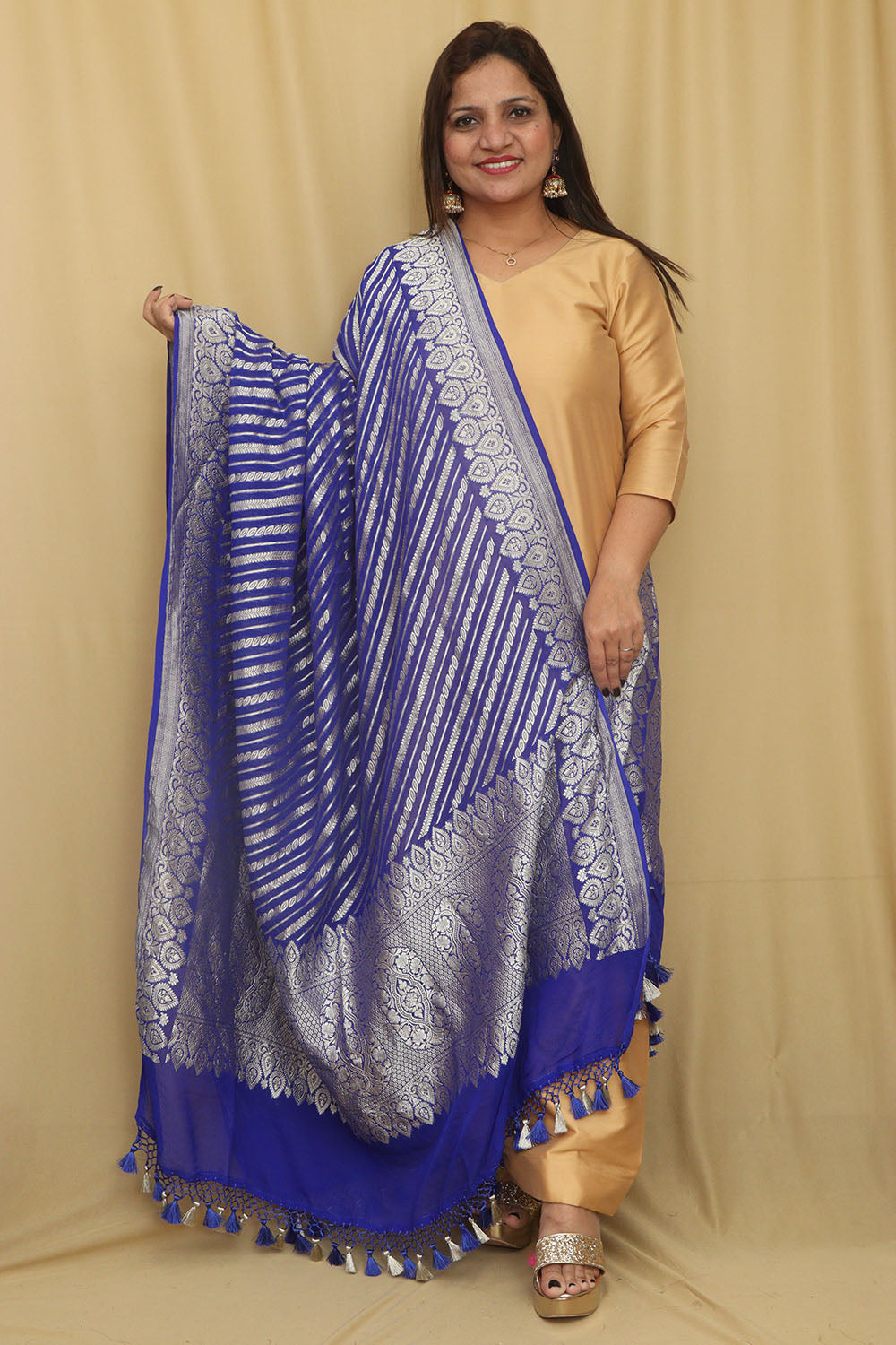 Exquisite Blue Banarasi Handloom Pure Georgette Dupatta - Luxurion World