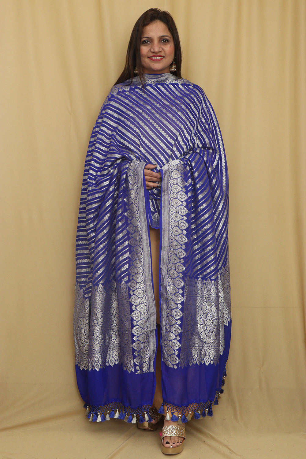 Exquisite Blue Banarasi Handloom Pure Georgette Dupatta - Luxurion World