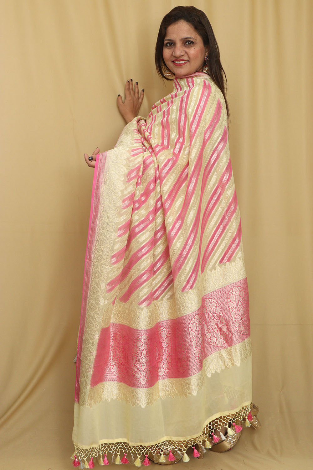 Exquisite Multicolor Banarasi Handloom Pure Georgette Rangkat Dupatta - Luxurion World