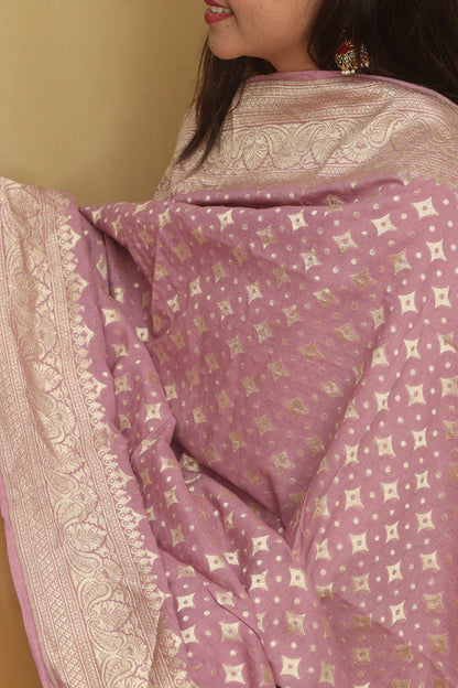 Exquisite Purple Banarasi Handloom Pure Moonga Silk Dupatta - Luxurion World