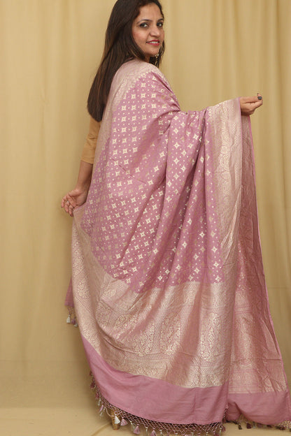 Exquisite Purple Banarasi Handloom Pure Moonga Silk Dupatta - Luxurion World