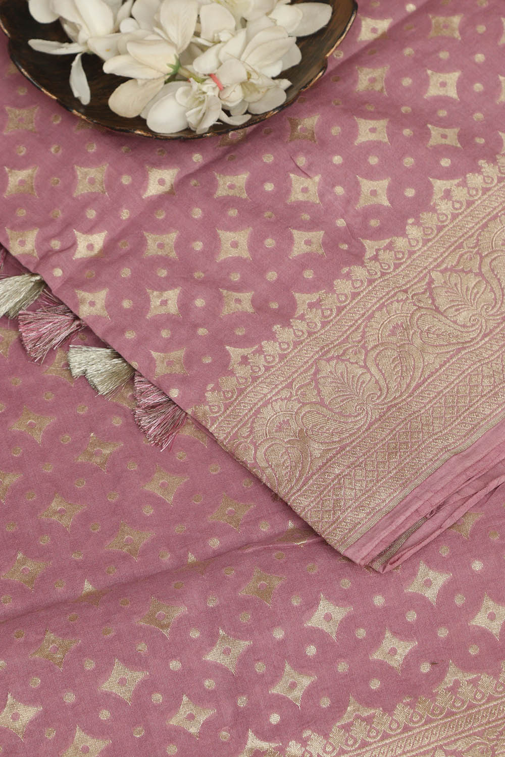 Exquisite Purple Banarasi Handloom Pure Moonga Silk Dupatta - Luxurion World- Crafted Heirlooms