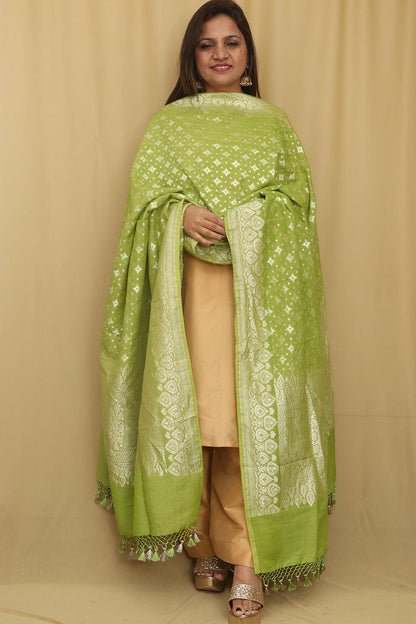 Green Banarasi Handloom Pure Moonga Silk Dupatta - Luxurion World