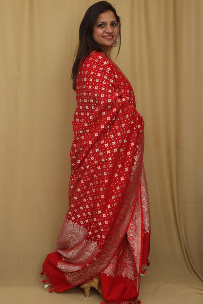 Exquisite Red Banarasi Handloom Pure Moonga Silk Dupatta - Luxurion World
