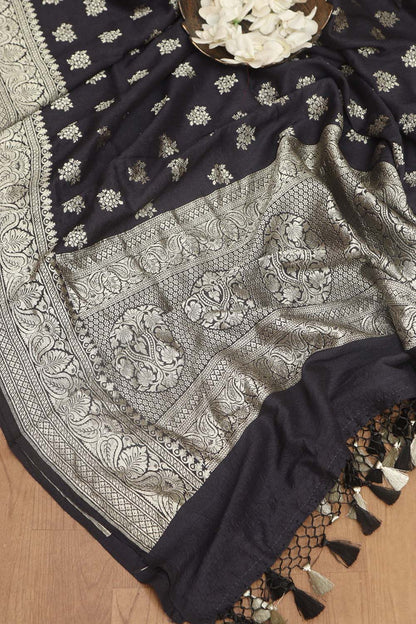 Exquisite Black Banarasi Handloom Pure Moonga Silk Dupatta - Luxurion World