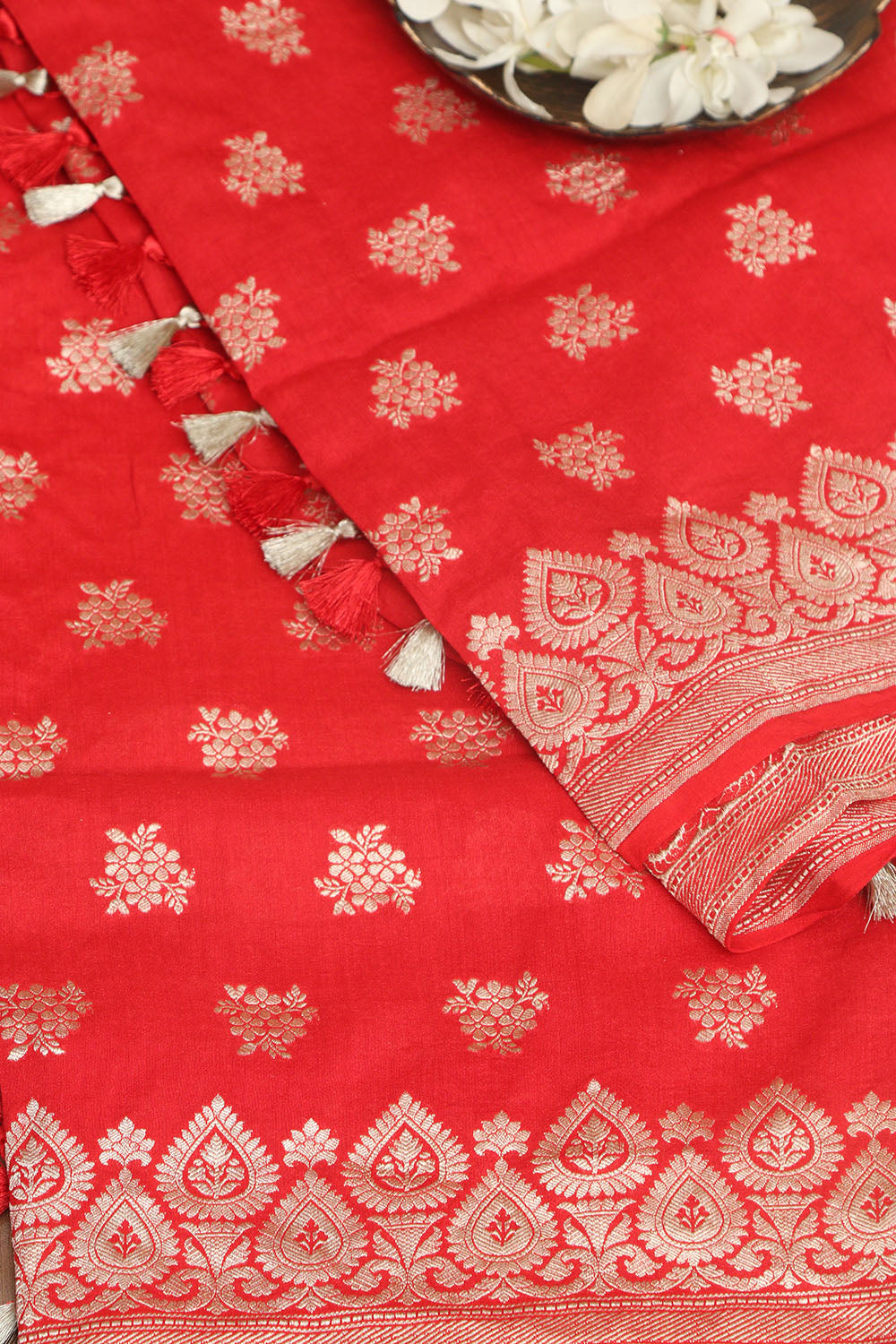 Exquisite Red Banarasi Handloom Pure Moonga Silk Dupatta - Luxurion World