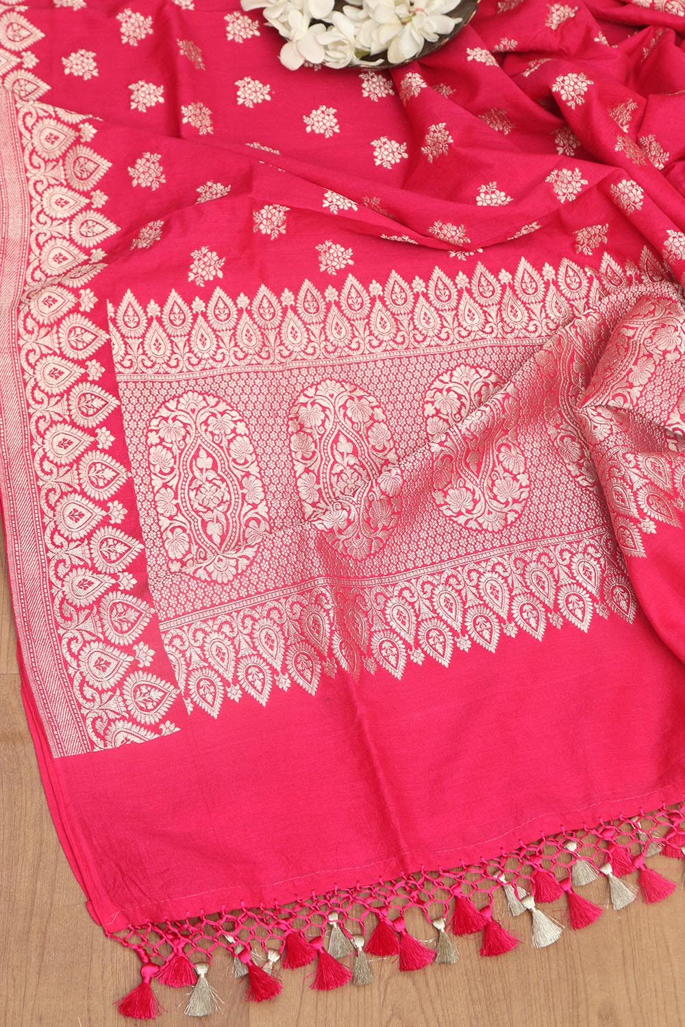 Exquisite Pink Banarasi Handloom Pure Moonga Silk Dupatta - Luxurion World- Crafted Heirlooms