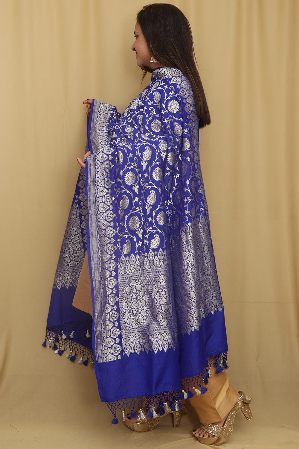 Blue Banarasi Handloom Pure Moonga Silk Dupatta - Luxurion World