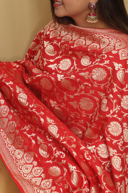 Exquisite Red Banarasi Handloom Pure Moonga Silk Dupatta - Luxurion World