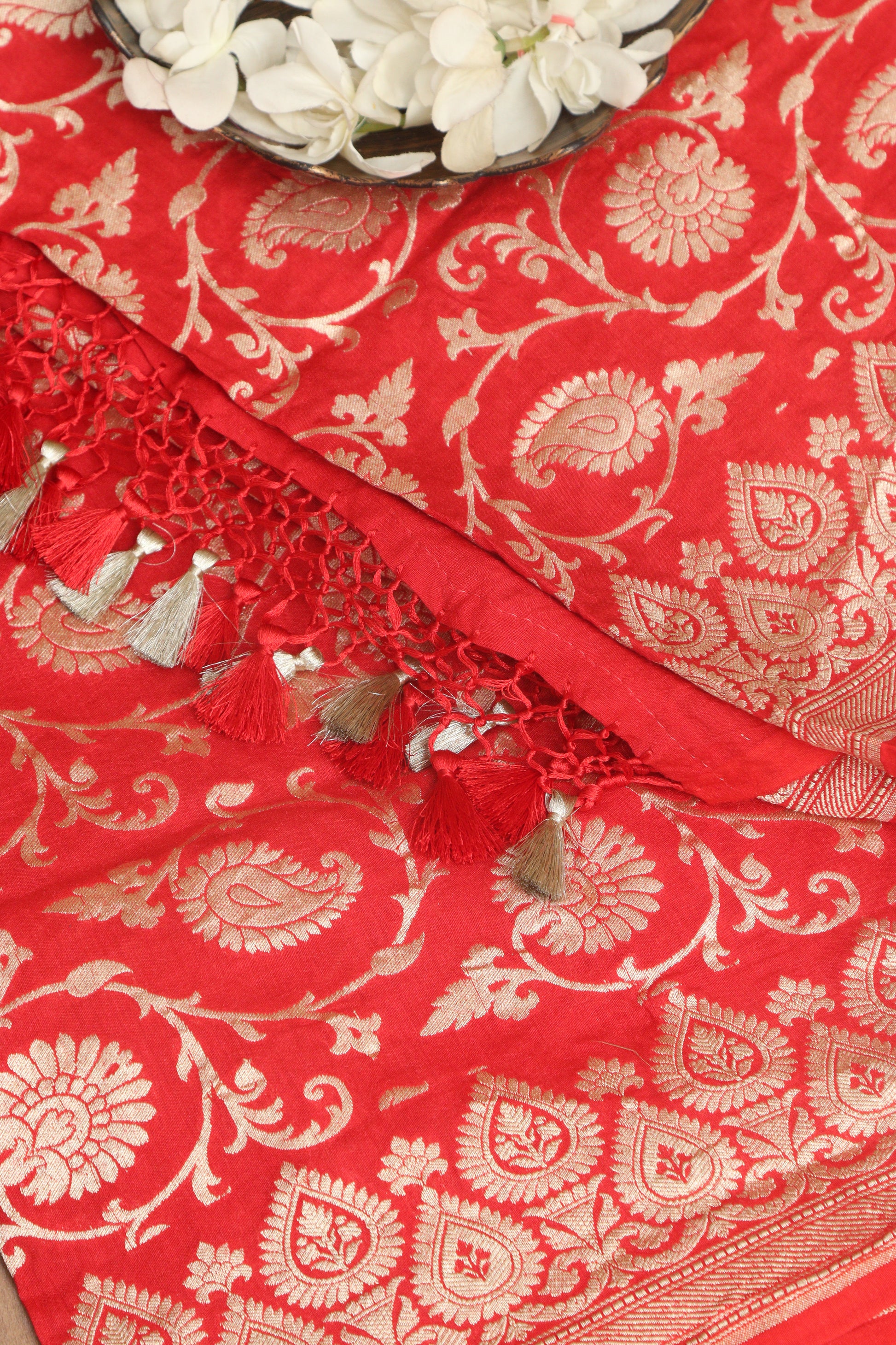 Exquisite Red Banarasi Handloom Pure Moonga Silk Dupatta - Luxurion World